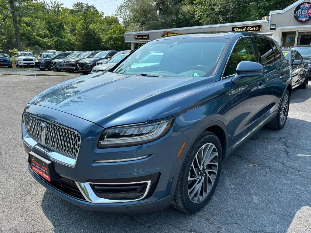 Used 2019 Lincoln Nautilus Reserve AWD/4WD image 4