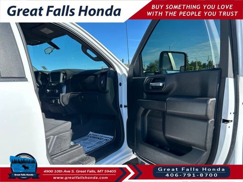 Used 2022 GMC Sierra 3500 Pro w/ Fleet Convenience Package AWD/4WD image 25