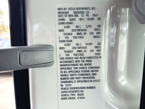 New 2024 Chevrolet Low Cab Forward 5500XG image 33