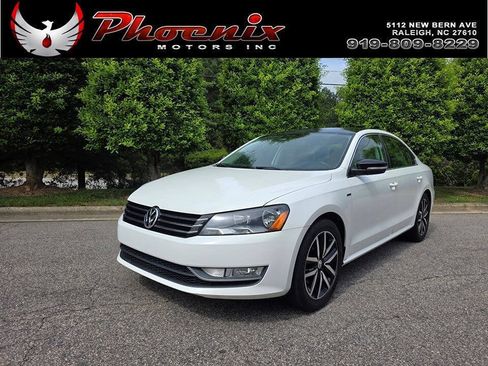 Used 2014 Volkswagen Passat 1.8T Sport FWD image 1