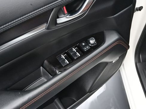 Certified 2024 MAZDA CX-5 Carbon Edition image 20