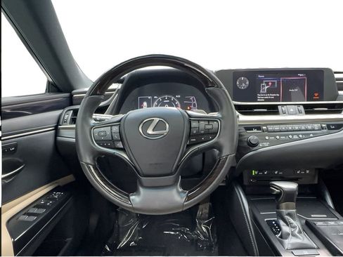 Used 2020 Lexus ES 350 w/ Premium Package image 41