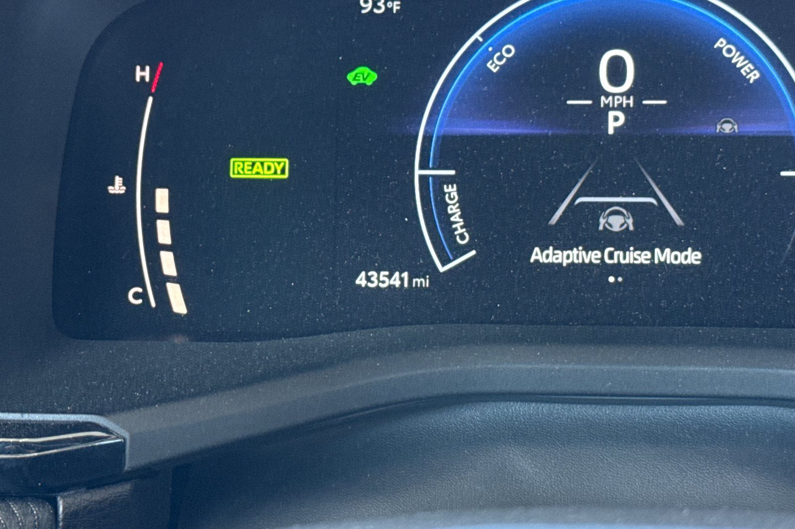 Used 2025 Toyota Camry SE FWD image 37