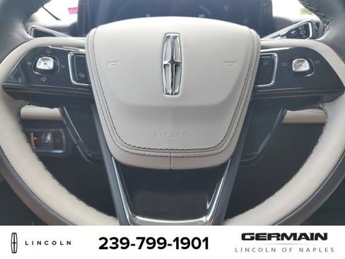 New 2026 Lincoln Aviator AWD image 23