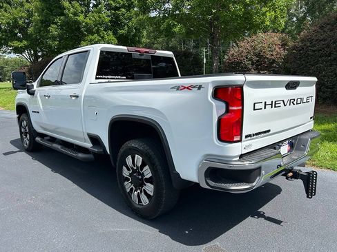 Used 2024 Chevrolet Silverado 2500 LTZ w/ LTZ Convenience Package AWD/4WD image 25
