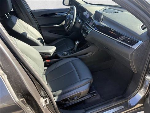 Used 2018 BMW X1 sDrive28i image 17