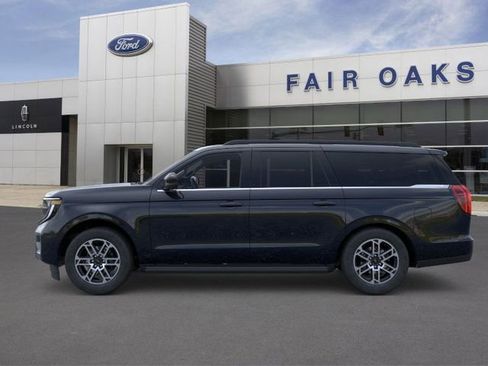 New 2026 Ford Expedition Max Active image 3