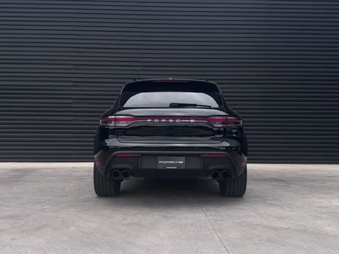 Certified 2026 Porsche Macan image 6
