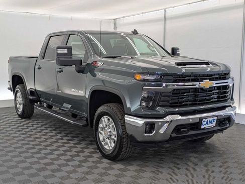 New 2026 Chevrolet Silverado 3500 LT w/ All Star Edition AWD/4WD image 8