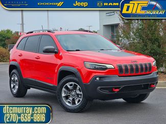 Used 2019 Jeep Cherokee Trailhawk image 1