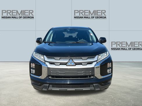 Used 2023 Mitsubishi Outlander Sport ES image 2