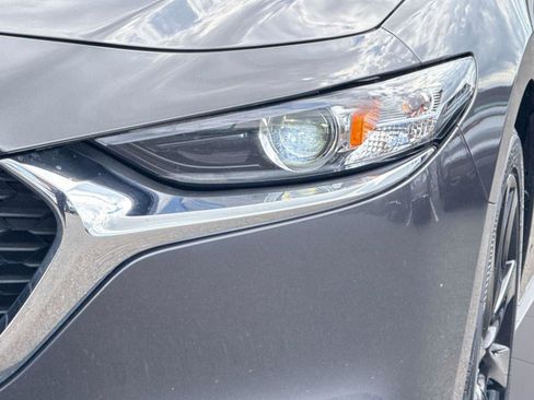 Certified 2025 MAZDA MAZDA3 s FWD image 9