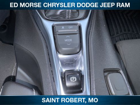 Used 2020 Chevrolet Camaro LT w/ RS Package image 19