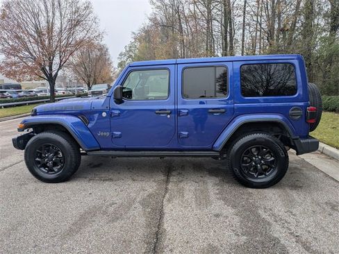 Used 2019 Jeep Wrangler Unlimited Sahara w/ Quick Order Package 24M Moab image 2