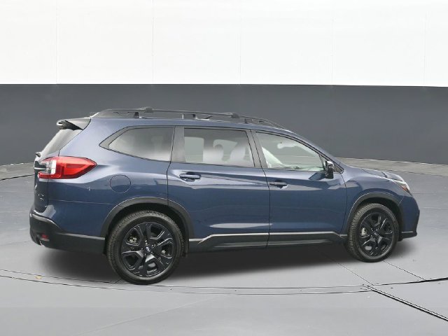 Used 2023 Subaru Ascent Onyx Edition AWD/4WD image 16