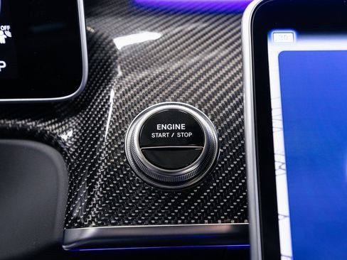 Certified 2025 Mercedes-Benz S 63 AMG S w/ Carbon Fiber Exterior Package image 16