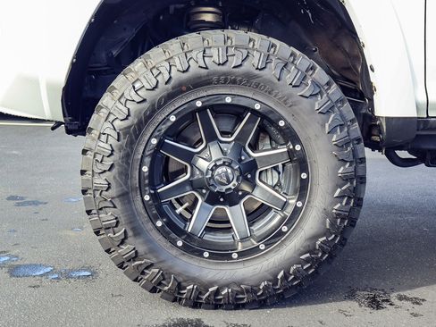 Used 2019 Toyota 4Runner SR5 image 15