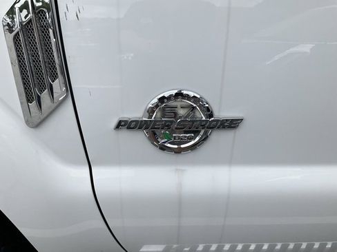 Used 2016 Ford F250 Lariat w/ Chrome Package image 10