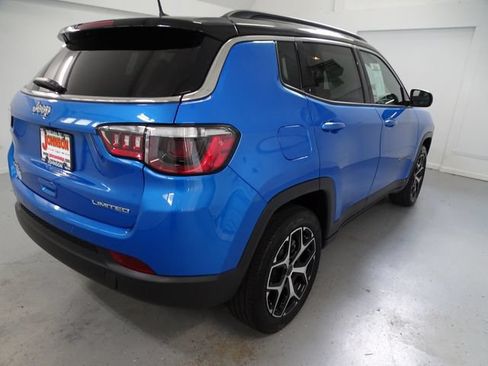 Certified 2025 Jeep Compass Limited AWD/4WD image 22