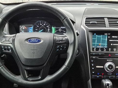 Used 2017 Ford Explorer Sport w/ Equipment Group 401A AWD/4WD image 19