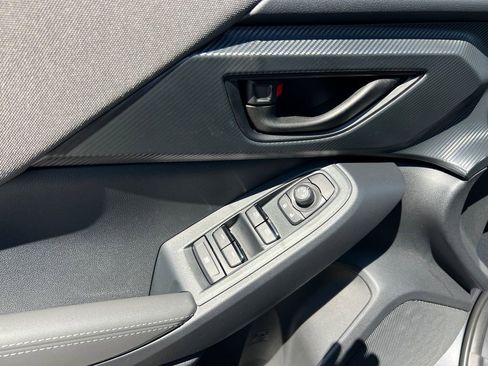Certified 2025 Subaru Crosstrek 2.0i Premium image 27
