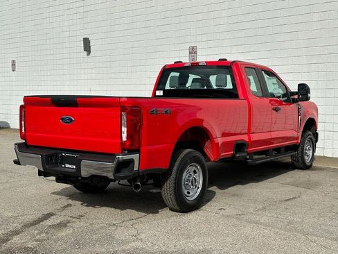 New 2026 Ford F250 XL w/ XL Chrome Package image 30