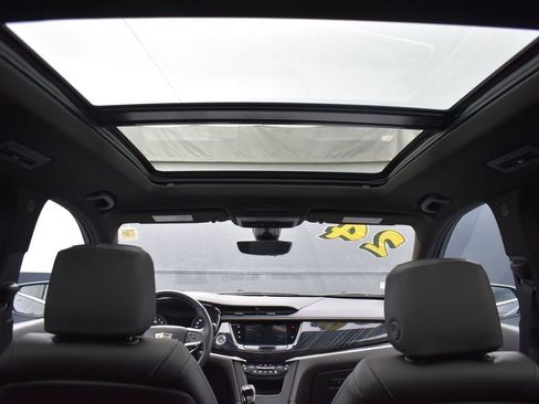 Used 2024 Cadillac XT6 Premium Luxury w/ Technology Package image 29