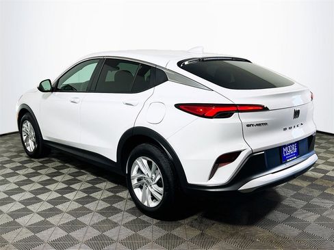 Used 2024 Buick Envista Preferred w/ Convenience I Package image 6