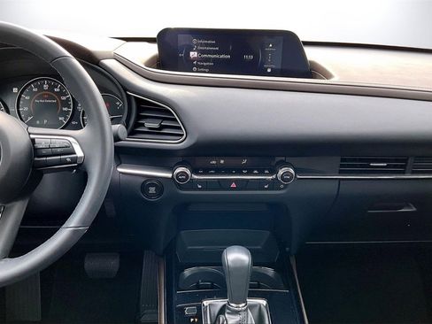Used 2025 MAZDA CX-30 AWD 2.5 S w/ Premium Package image 11