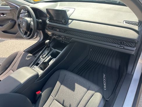 Used 2023 Honda Accord LX image 32