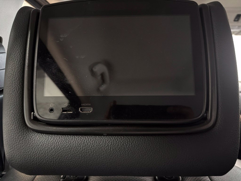 Used 2019 Nissan Titan SL w/ Chrome Package AWD/4WD image 17