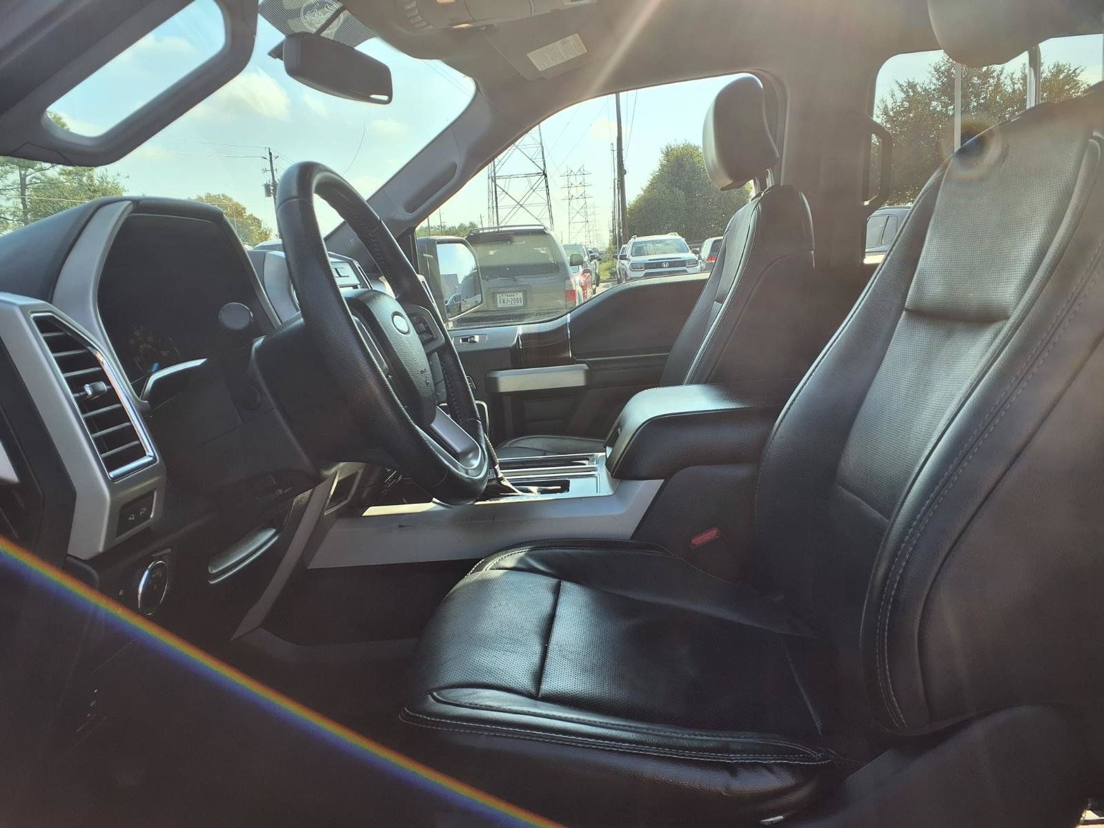 Used 2016 Ford F150 Lariat w/ Equipment Group 501A Mid RWD image 17