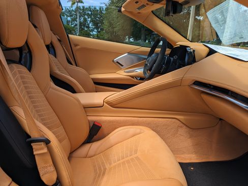 Used 2020 Chevrolet Corvette Stingray Premium Cpe w/ 3LT Preferred Equipment Group RWD image 16