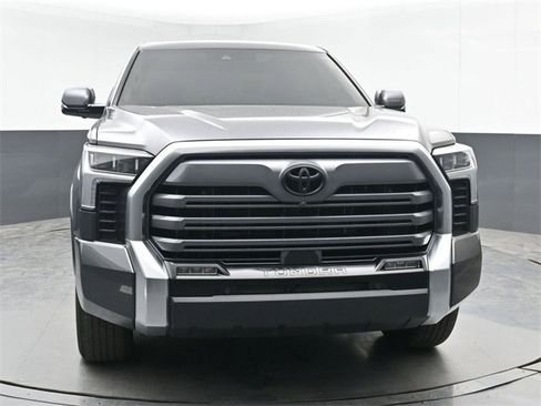 Used 2022 Toyota Tundra Limited image 3