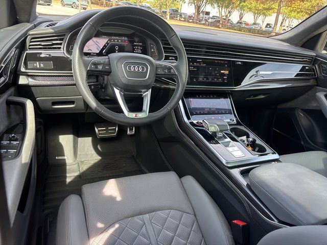 Used 2022 Audi SQ8 Prestige AWD/4WD image 18