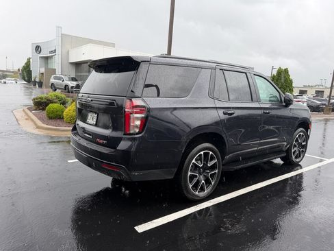 Used 2024 Chevrolet Tahoe RST w/ Luxury Package AWD/4WD image 3