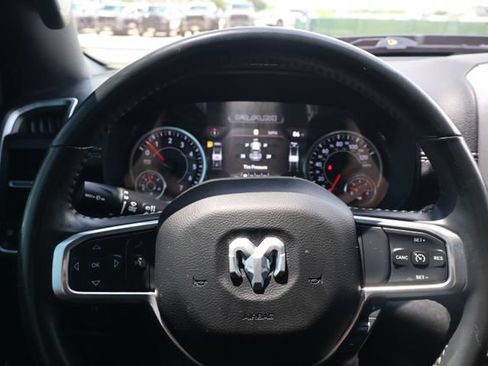 Used 2023 RAM 1500 Laramie AWD/4WD image 12