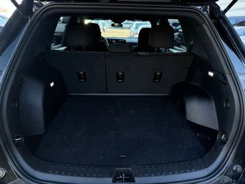 Used 2025 Chevrolet Equinox LT image 10