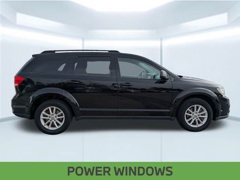 Used 2017 Dodge Journey SXT w/ Comfort/Convenience Group image 7