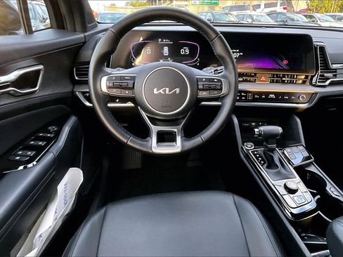 Certified 2023 Kia Sportage X-Line image 7