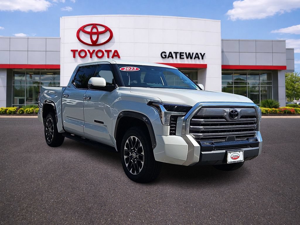 Used 2023 Toyota Tundra Limited w/ Power Package AWD/4WD image 3
