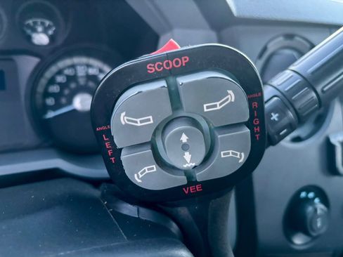 Used 2014 Ford F350 XL image 17