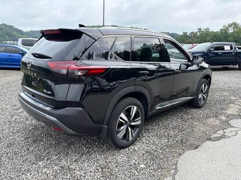Certified 2023 Nissan Rogue SL w/ SL Premium Package AWD/4WD image 5