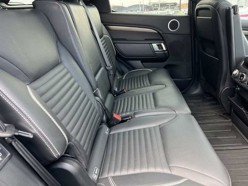 Used 2018 Land Rover Discovery HSE AWD/4WD image 29