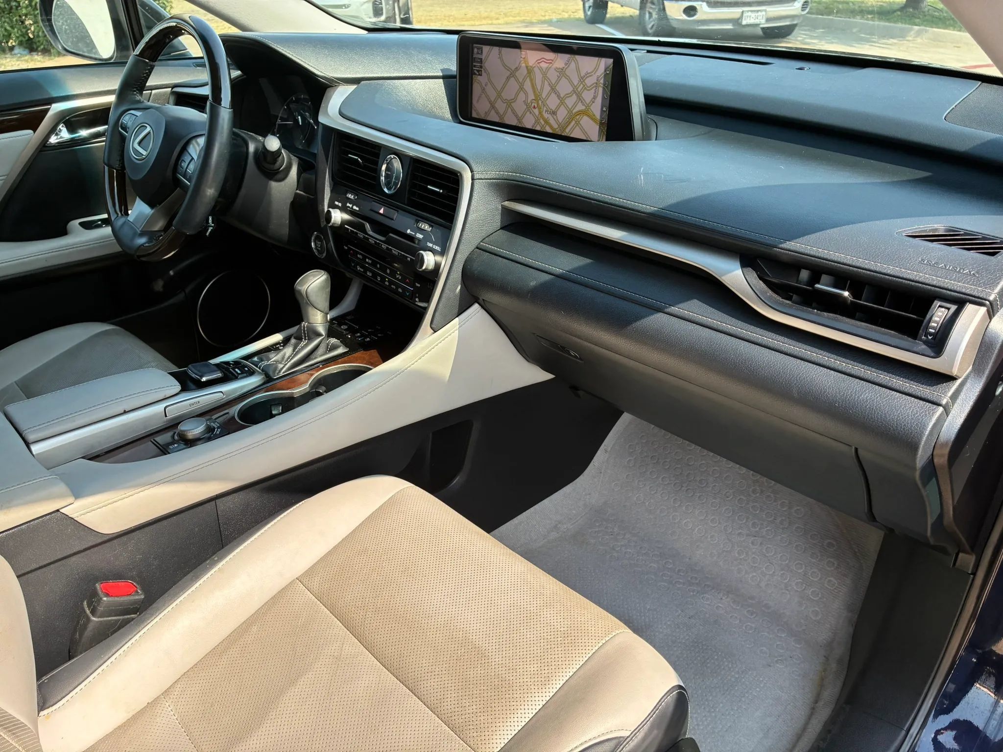 Used 2016 Lexus RX 350 FWD w/ Premium Package image 22