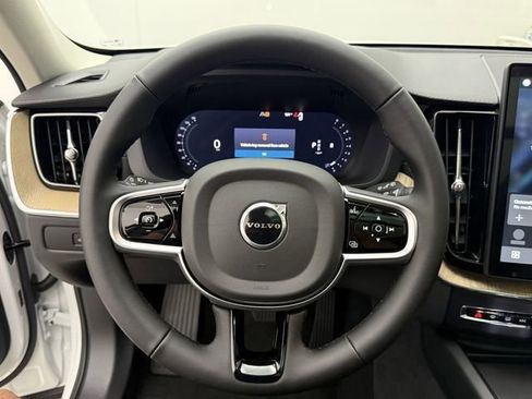New 2026 Volvo XC60 B5 Ultra w/ Protection Package Premier AWD/4WD image 17