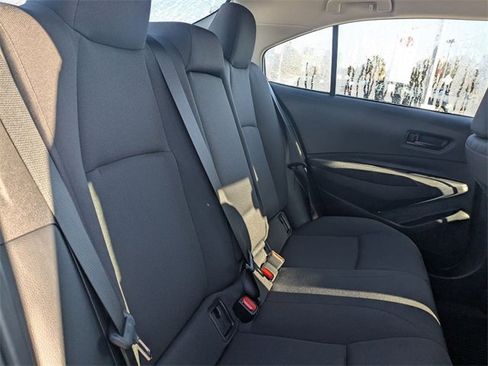 Certified 2025 Toyota Corolla LE image 30