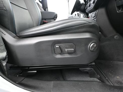 Used 2024 Jeep Wrangler Unlimited Rubicon 4xe AWD/4WD image 48
