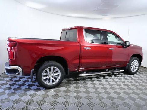 Used 2021 Chevrolet Silverado 1500 LTZ w/ Z71 Off-Road Package AWD/4WD image 6