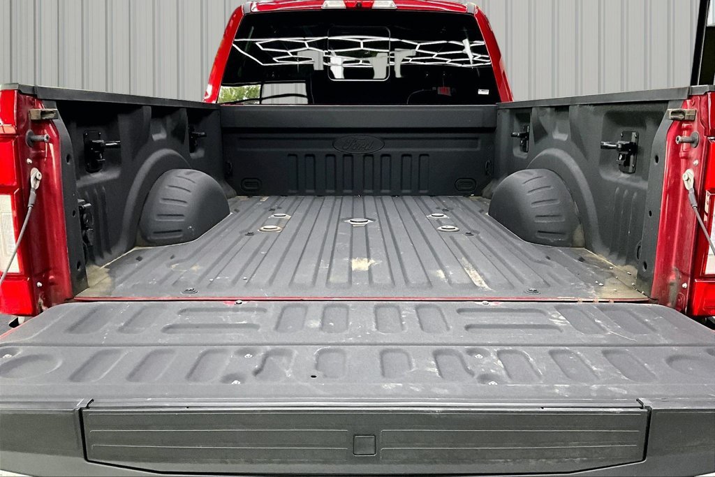 Used 2022 Ford F250 Platinum AWD/4WD image 24